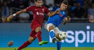 Luiz Diaz Mencetak Gol Penghiburan Napoli vs Liverpool
